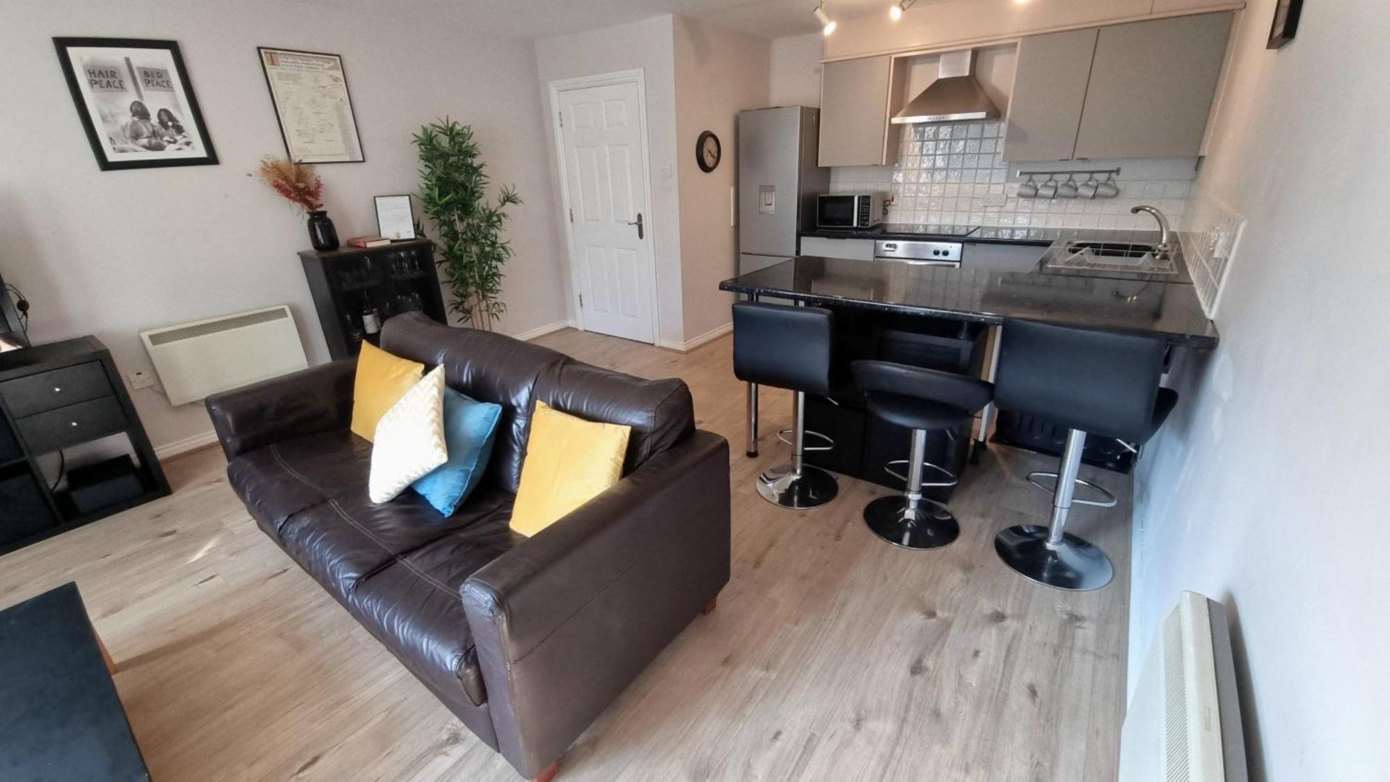 Cosy 2Br Modern Apt With Free Parking ليفربول المظهر الخارجي الصورة